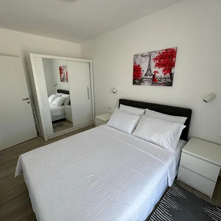 Vasa Srebrno Jezero Апартаменты *