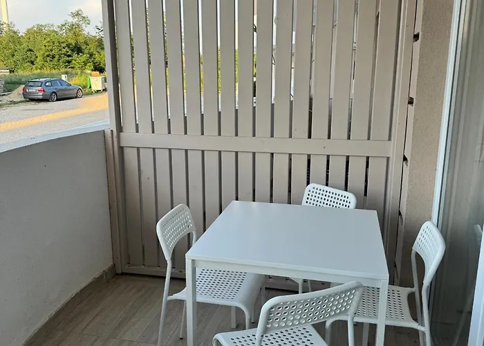 Apartment Vasa Srebrno Jezero *